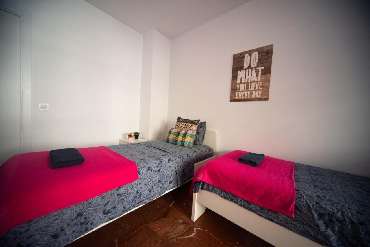 Doble En Eixample Hostal